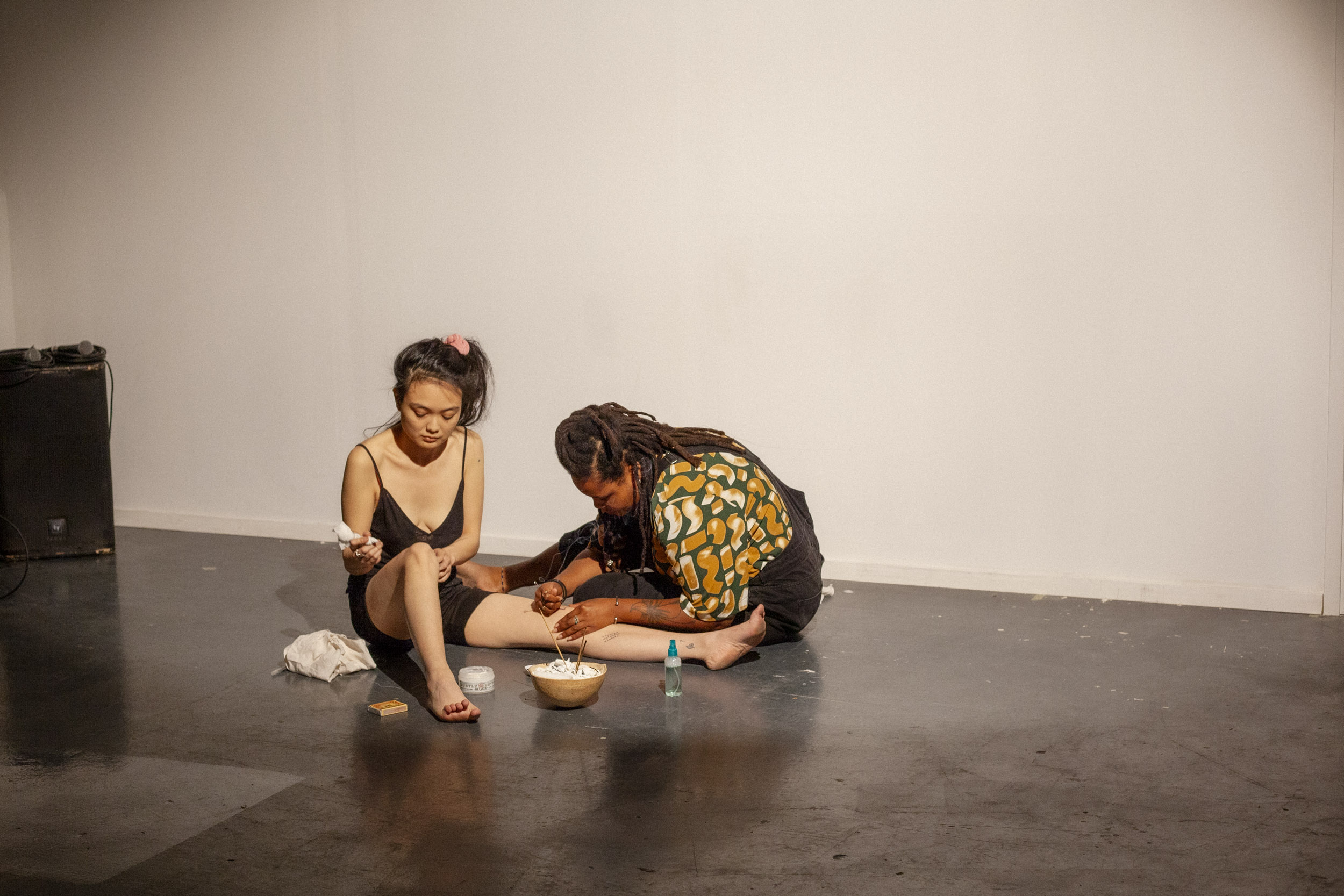 Reparations to Văn Lang (2021)