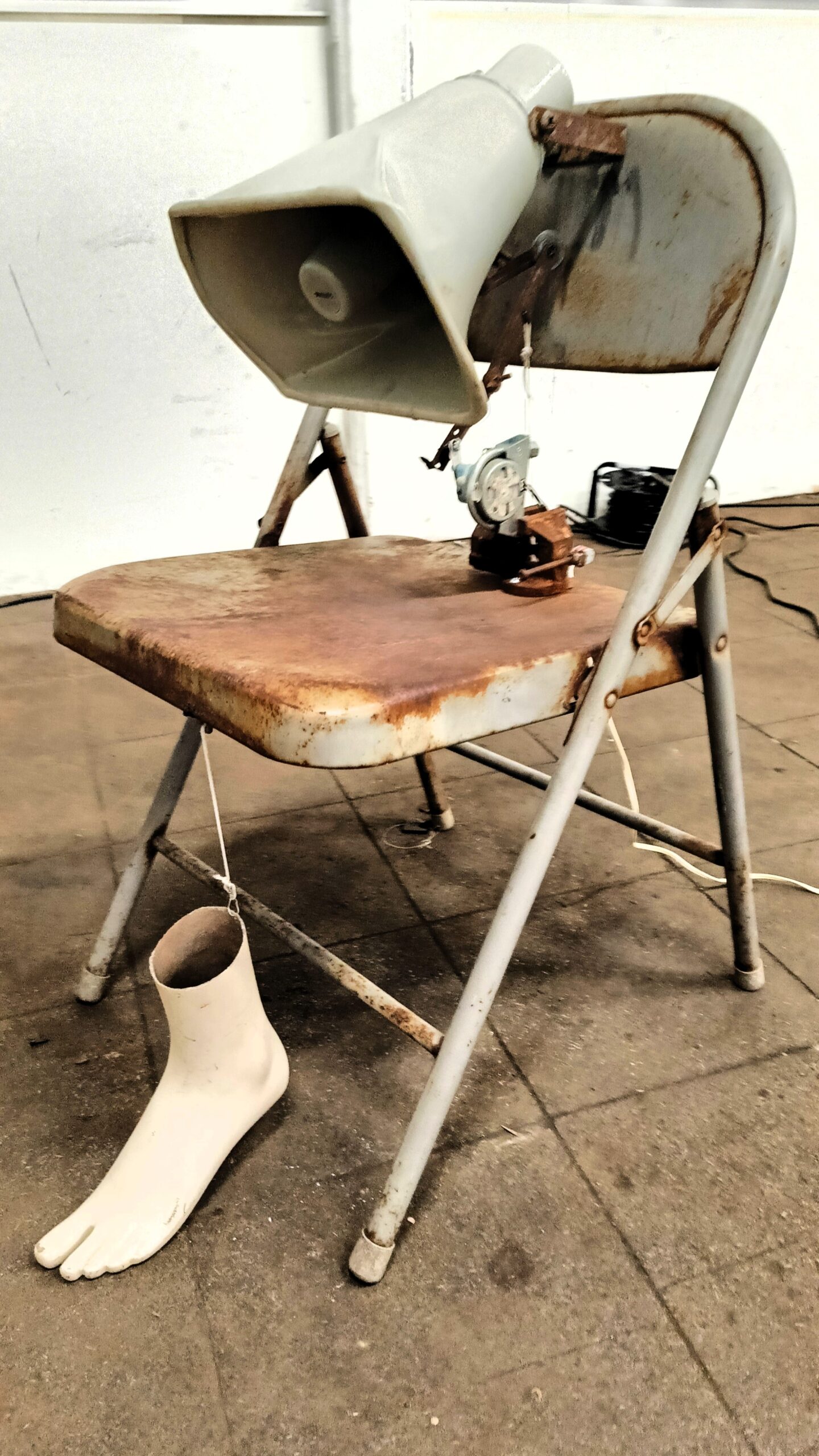 003 Kinetische installatie: Perhaps