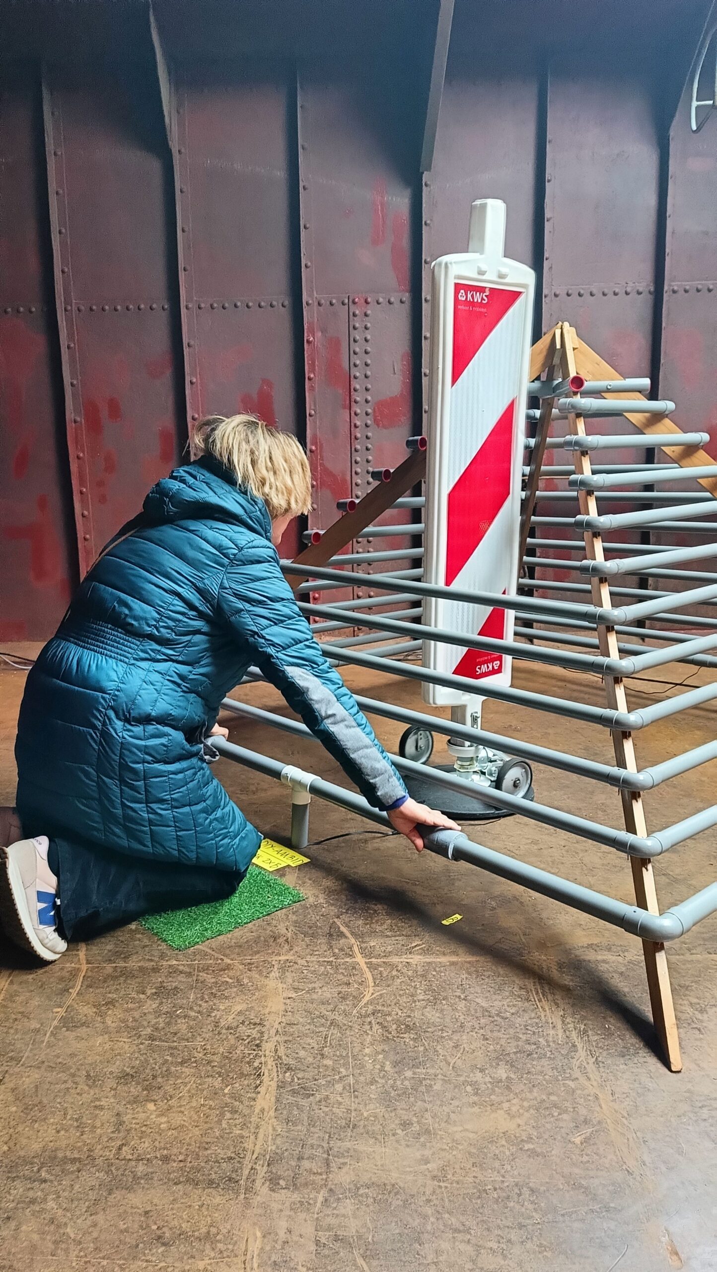 010  Kinetische installatie: Aanbid mij