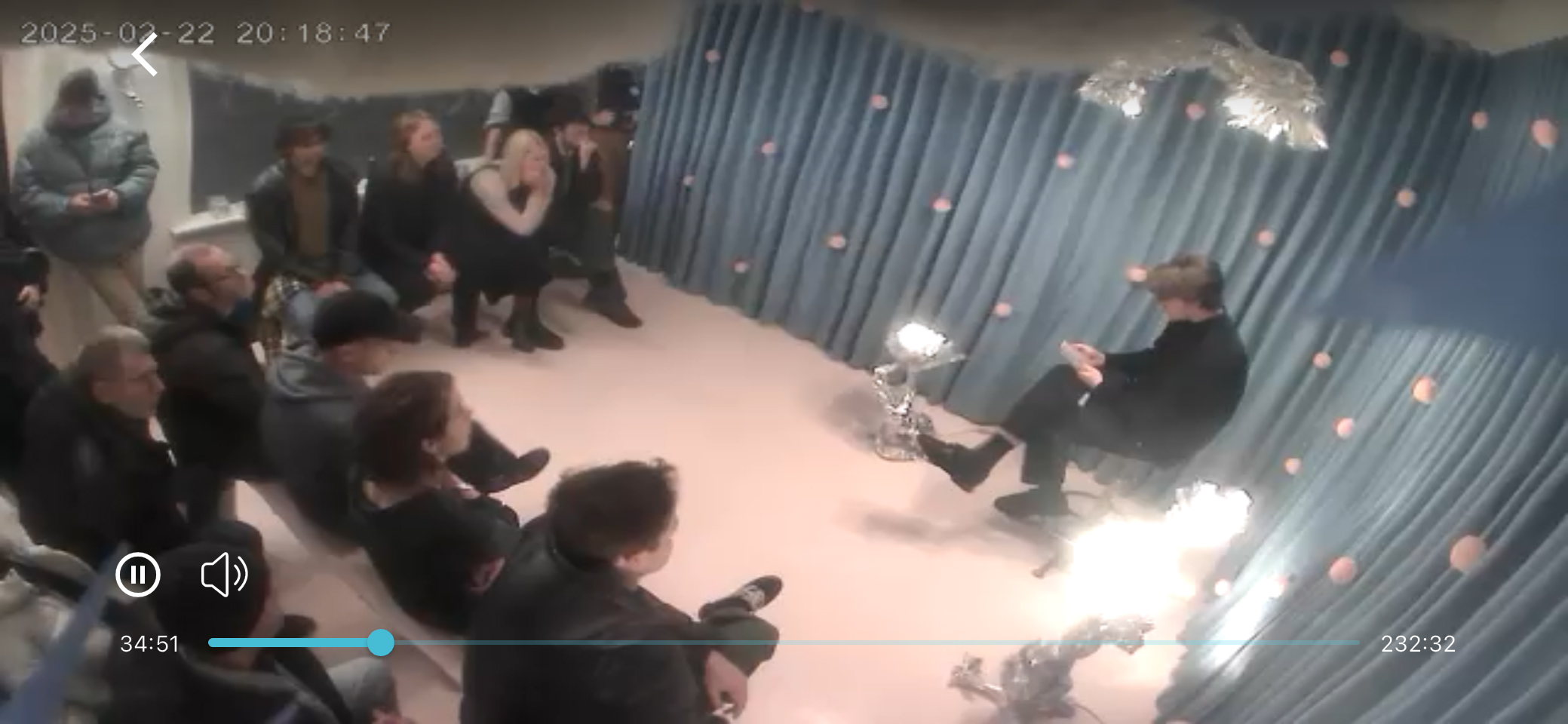 Gift as Surface (Ned Kaar x Paskamer)