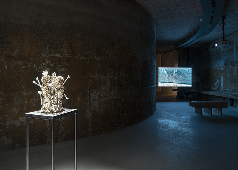 PEOPLE WILL MISS THE EARTH