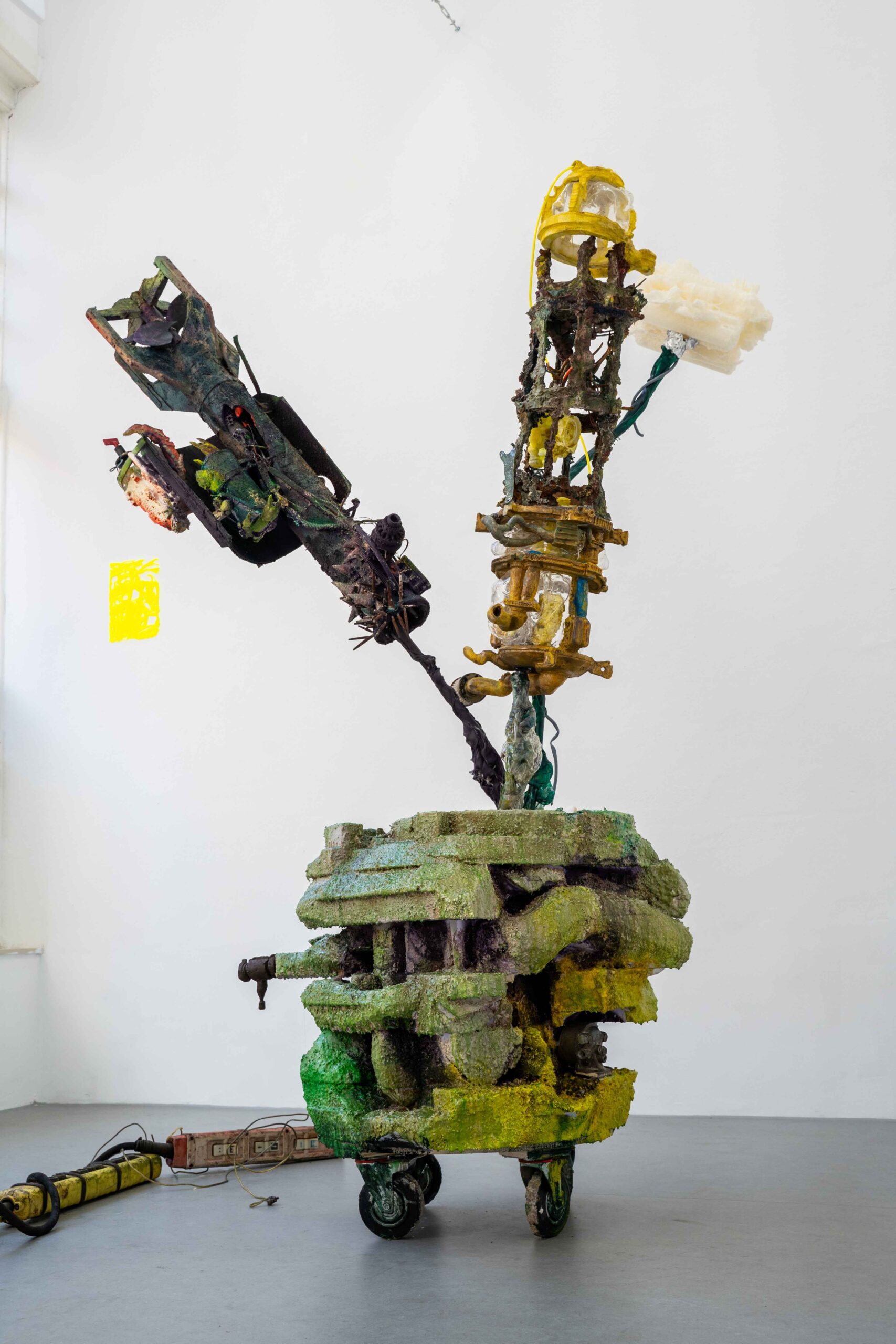 John Saul Industrial Generator, 17 Liter Piss DC convert., 85f to 34M (2025)