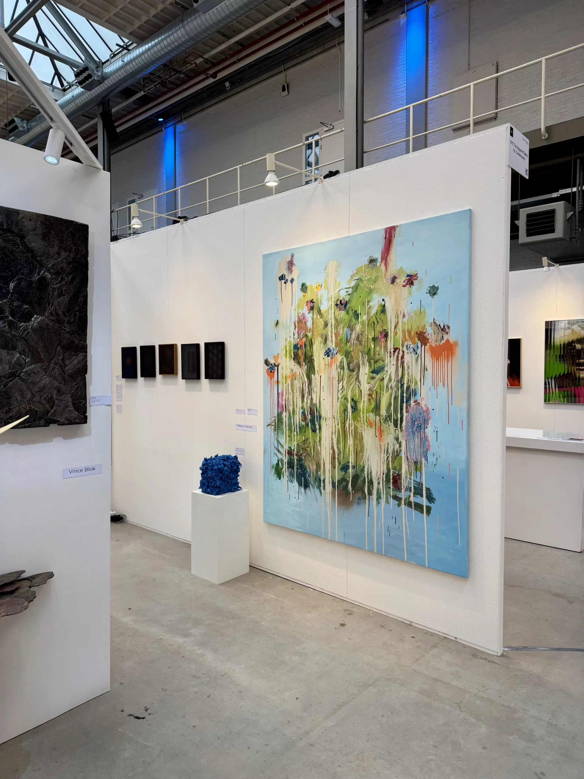 Art The Hague 2025 - Bush presence  200 x 140 cm