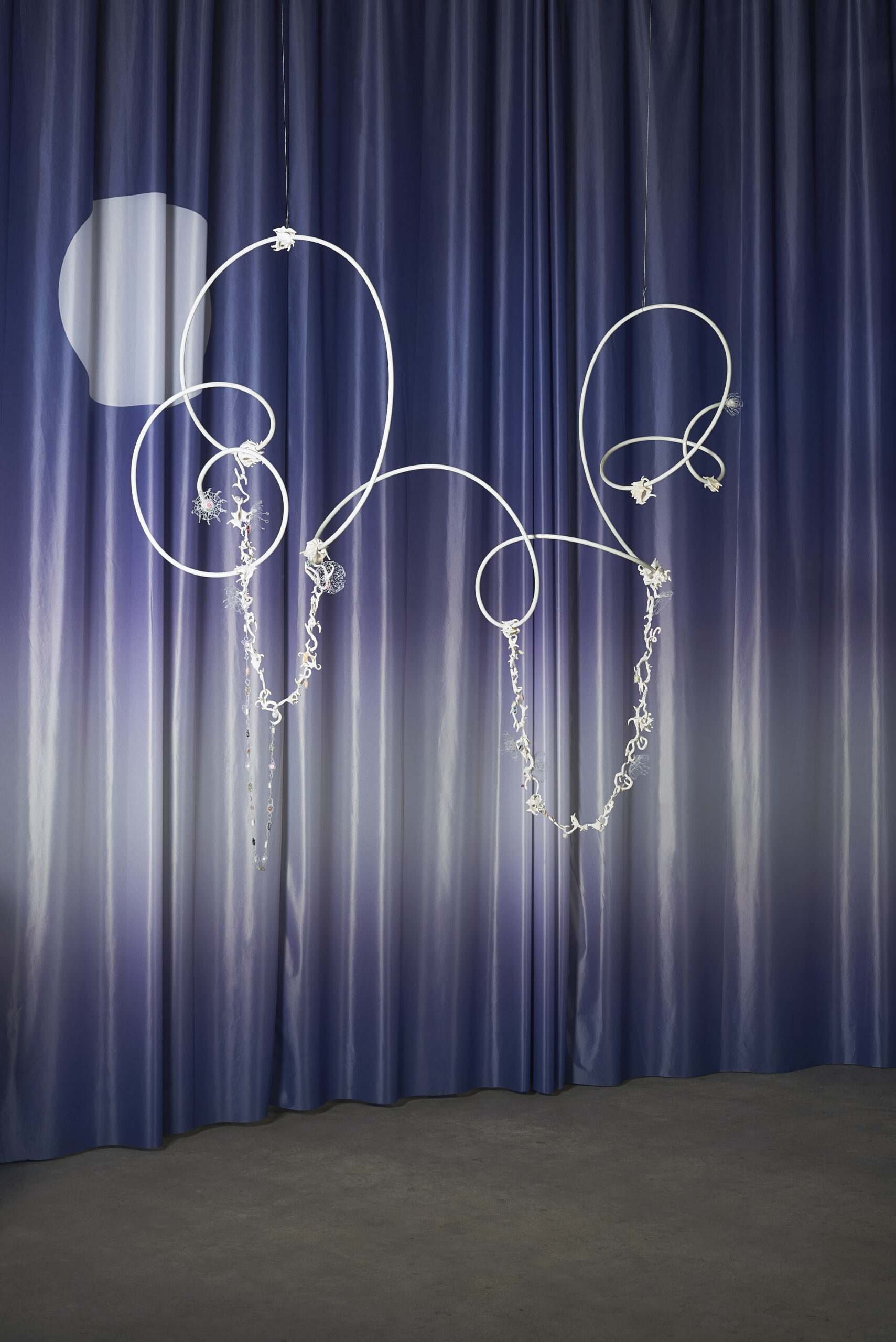 Don't Let Me Hanging (2022)