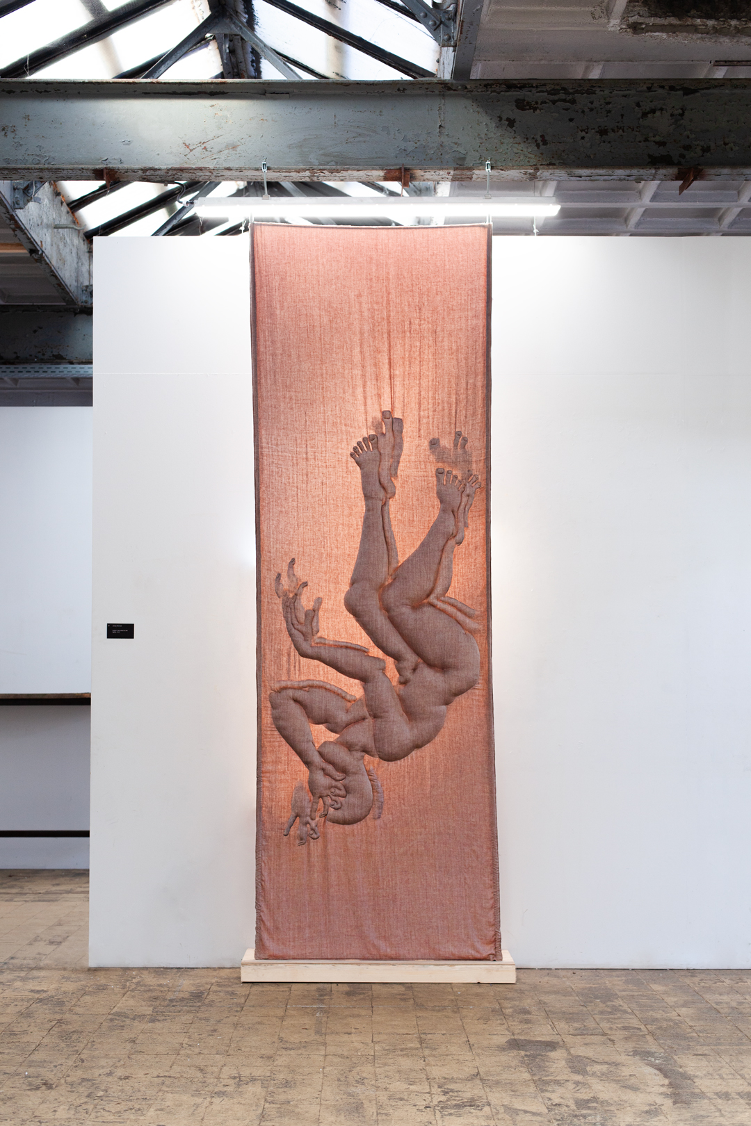 »Icarus / too close to the lights« installation view at Brutus Rotterdam (2026)