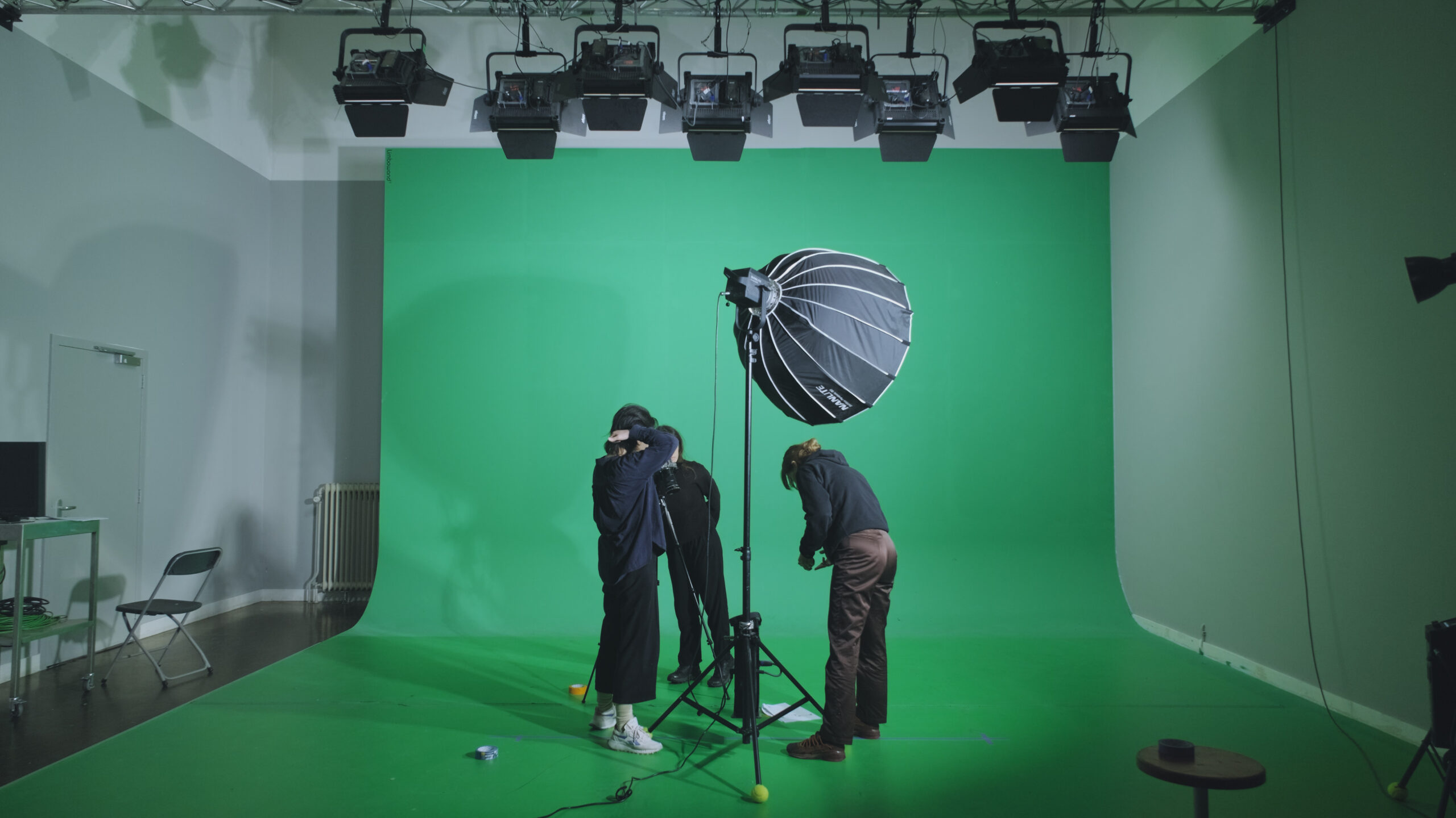 Welcome to Set, single-channel video, 2026 (14:45)